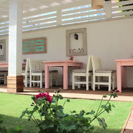 ベッド・アンド・ブレックファスト Villamer アラカティ