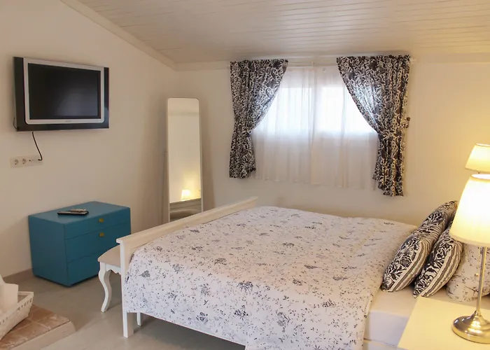 Oda ve Kahvaltı Villamer