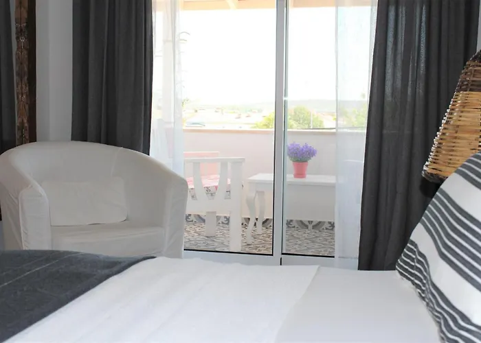 Villamer Bed & Breakfast